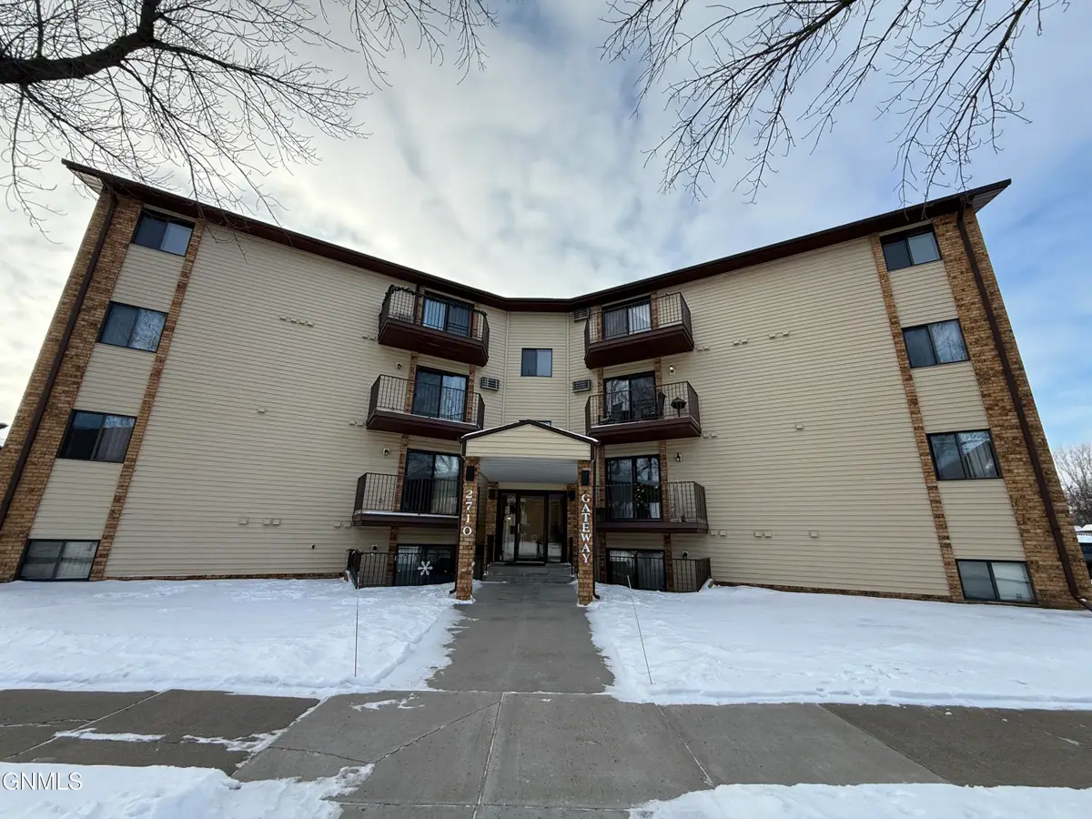 2710 Gateway Avenue #3e, Bismarck, ND 58503 - Image #1