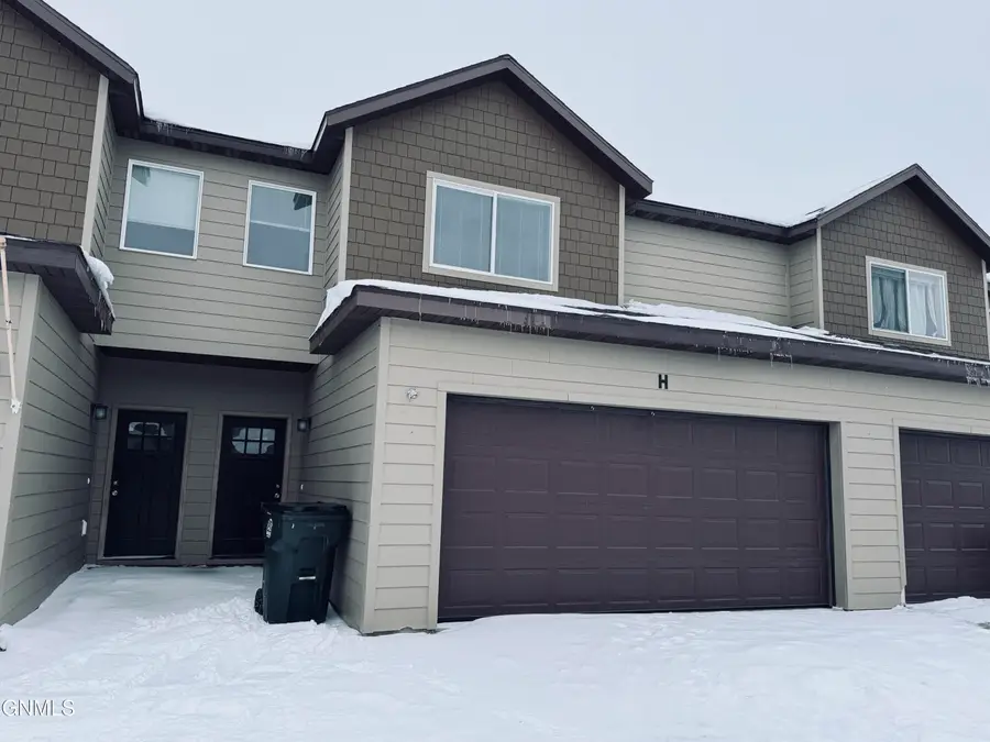 5809 Victoria Avenue #H, Williston, ND 58801 - Image #2