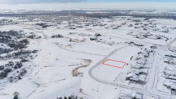 4420 Marsh Hawk Drive, Bismarck, ND 58503