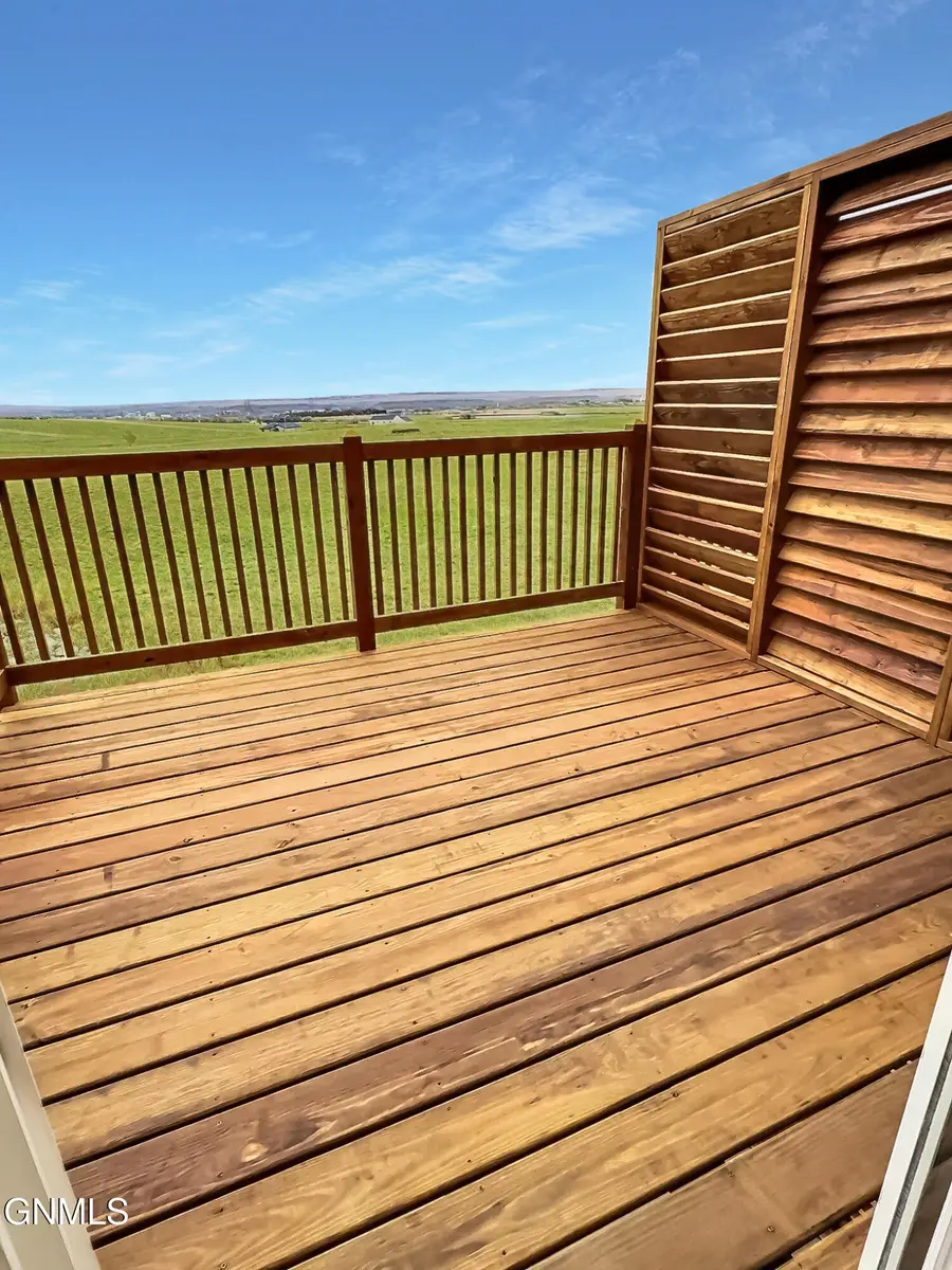 1020 Beretta Street Nw, Mandan, ND 58554 - Image #3