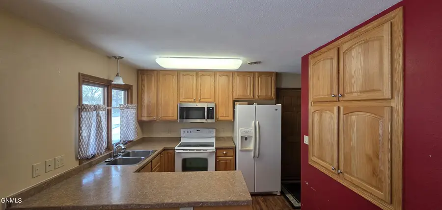 1305 Chautauqua Boulevard, Valley City, ND 58072 - Image #3