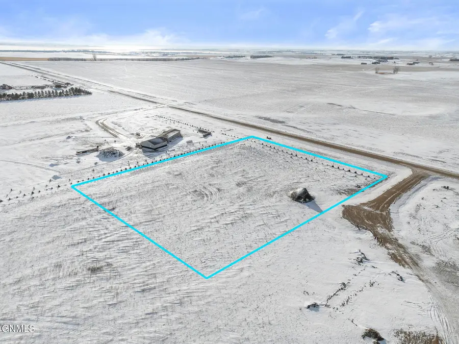 3594 15x Street Nw, Garrison, ND 58540 - Image #2