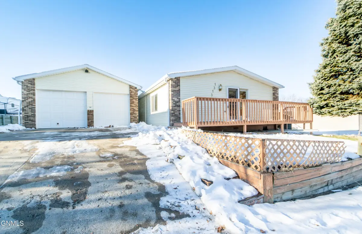 1313 11th Avenue Se, Mandan, ND 58554 - Image #1