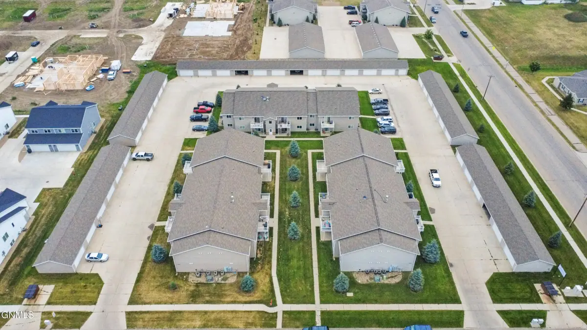 4020 Mckenzie Drive Se #5, Mandan, ND 58554 - Image #1