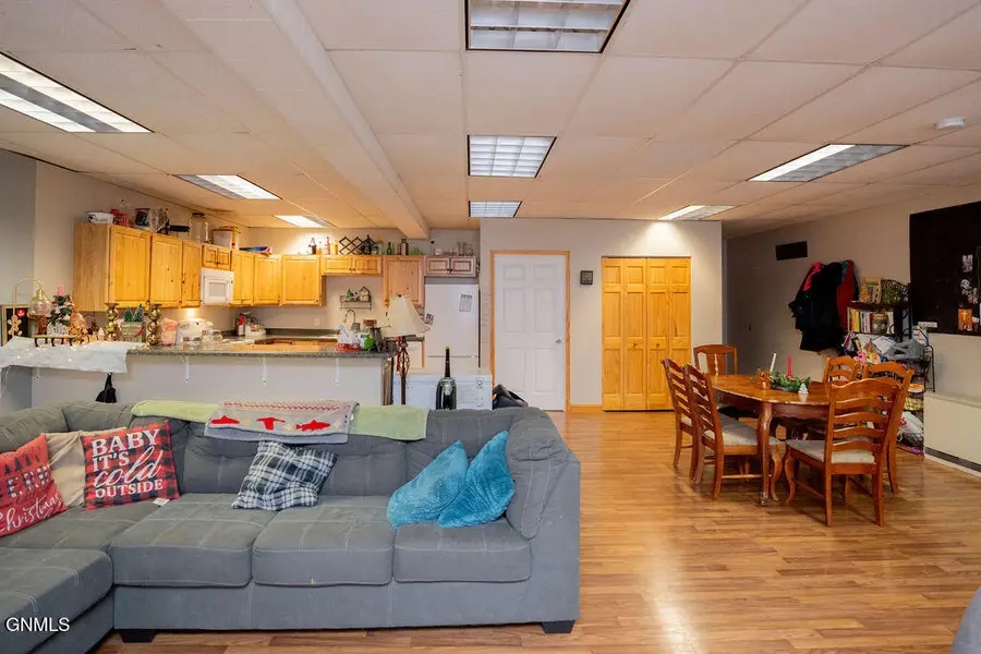 208 Center Street, Wimbledon, ND 58492 - Image #3