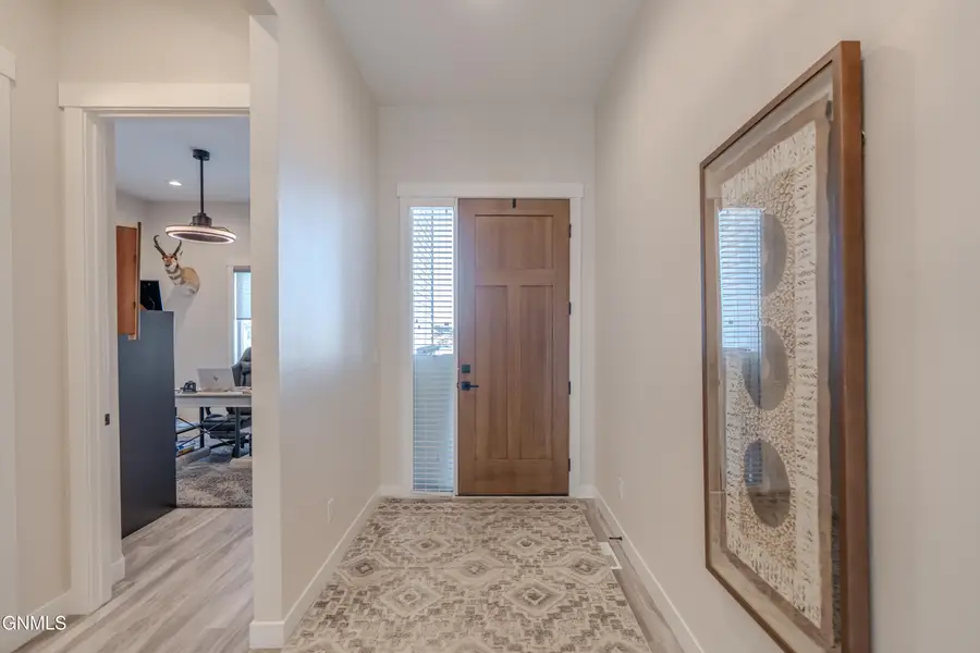 321 Calvert Drive, Bismarck, ND 58503 - Image #3