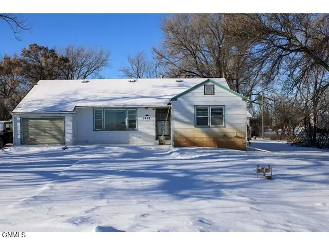 1402 Main Street S, Dickinson, ND 58601 - Image #1