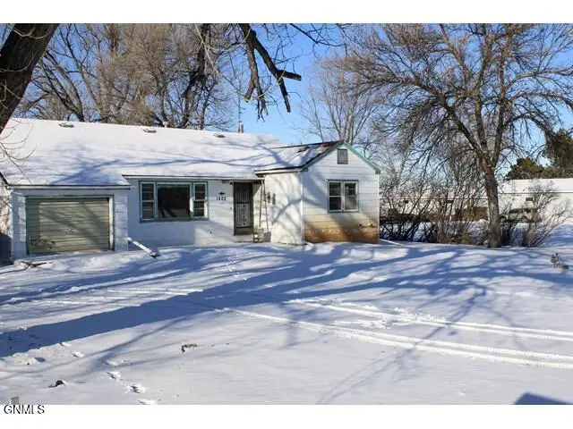 1402 Main Street S, Dickinson, ND 58601 - Image #2