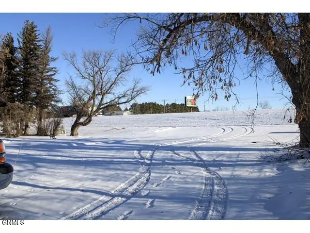 1402 Main Street S, Dickinson, ND 58601 - Image #3