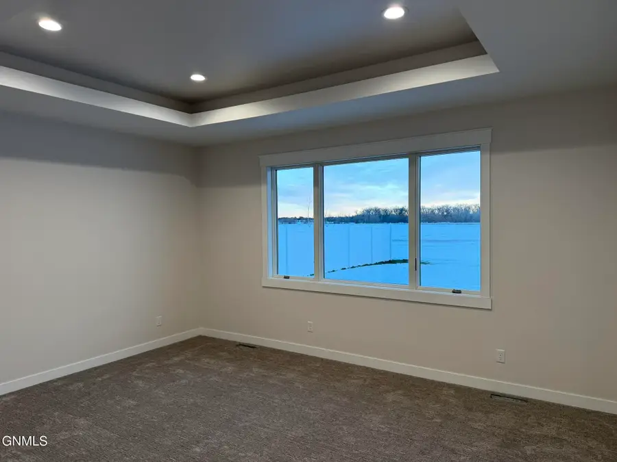 3005 Peach Tree Drive, Bismarck, ND 58504 - Image #3