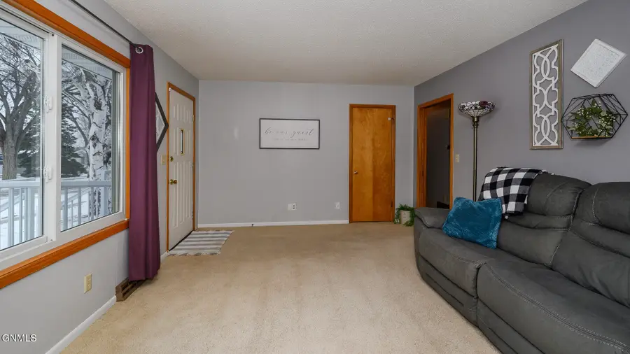 1737 9th Street N, Bismarck, ND 58501 - Image #3