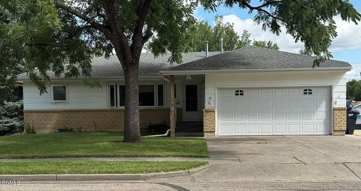 1723 21st Street, Bismarck, ND 58501 - Image #1