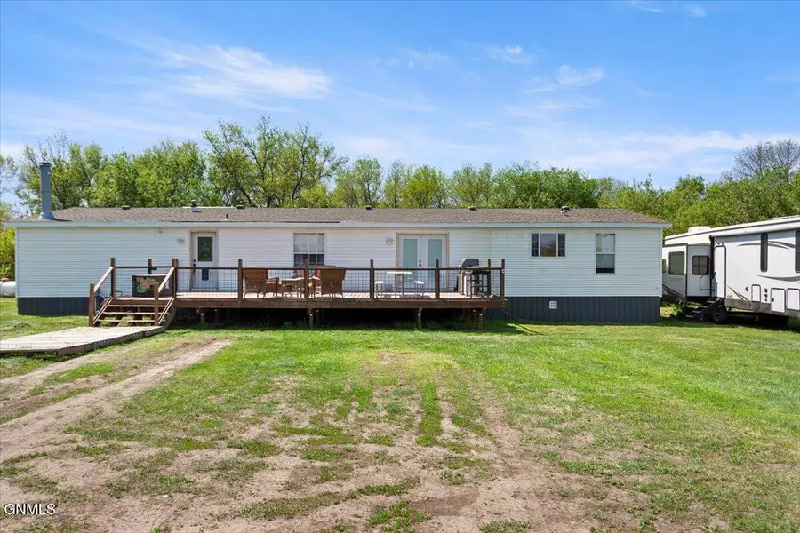 11592 62nd Street Nw, Ray, ND 58849 - Image #2
