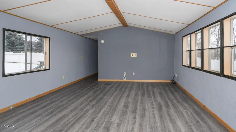 4341 Highway 1806, Mandan, ND 58554 - Image #3