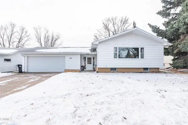 425 Interstate Avenue Nw, Bismarck, ND 58503