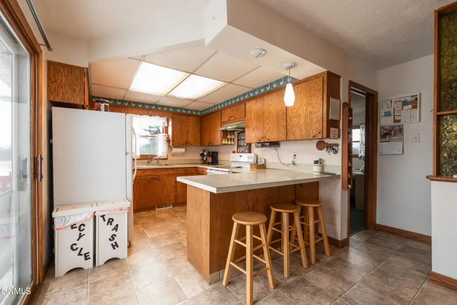 425 Interstate Avenue Nw, Bismarck, ND 58503 - Image #3