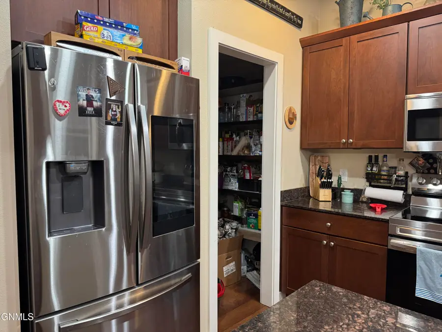 321 27th Avenue Ne, Watford City, ND 58854 - Image #3