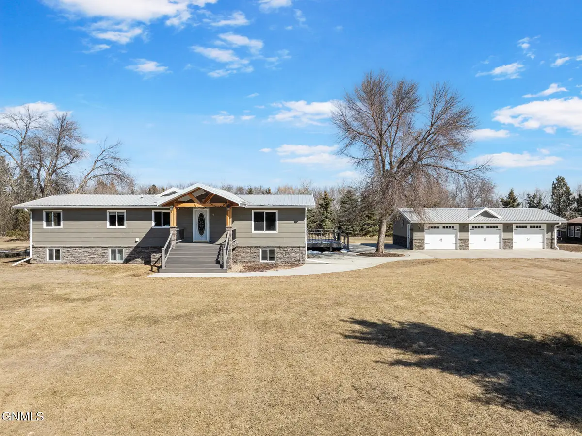 6498 105th Avenue Nw, Tioga, ND 58852 - Image #1