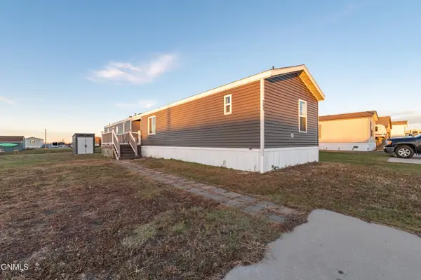 289 Partridge Lane, Lincoln, ND 58504