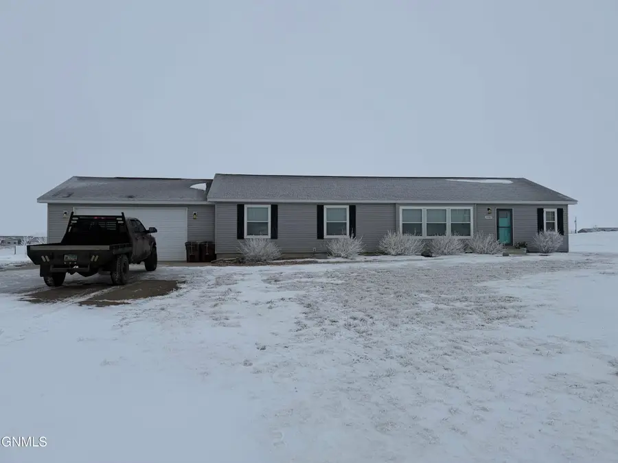 14985 Hoss Street, Williston, ND 58801 - Image #2