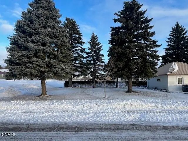 408 9th Avenue, Edgeley, ND 58433 - Image #3