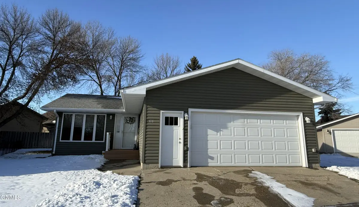 418 23rd Street Sw, Minot, ND 58701 - Image #1