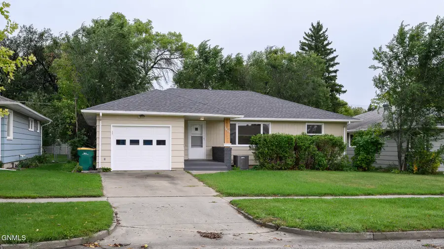 1419 19th Street, Bismarck, ND 58501 - Image #2