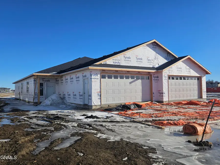 2510 34th Avenue Se, Mandan, ND 58554 - Image #2