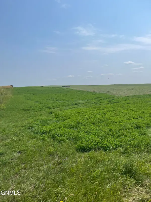 On 52nd St 52nd Street Ne, Baldwin, ND 58521