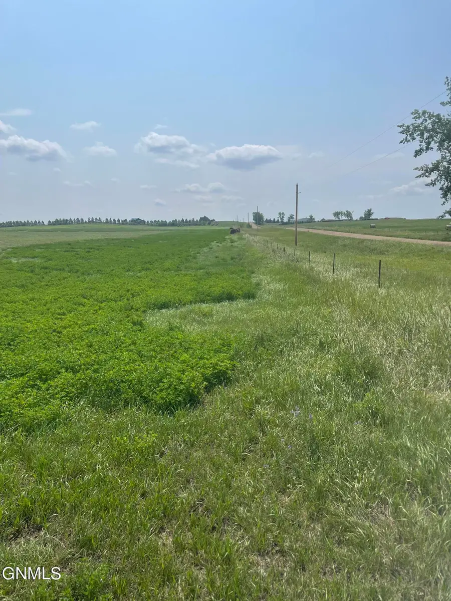 On 52nd St 52nd Street Ne, Baldwin, ND 58521 - Image #3