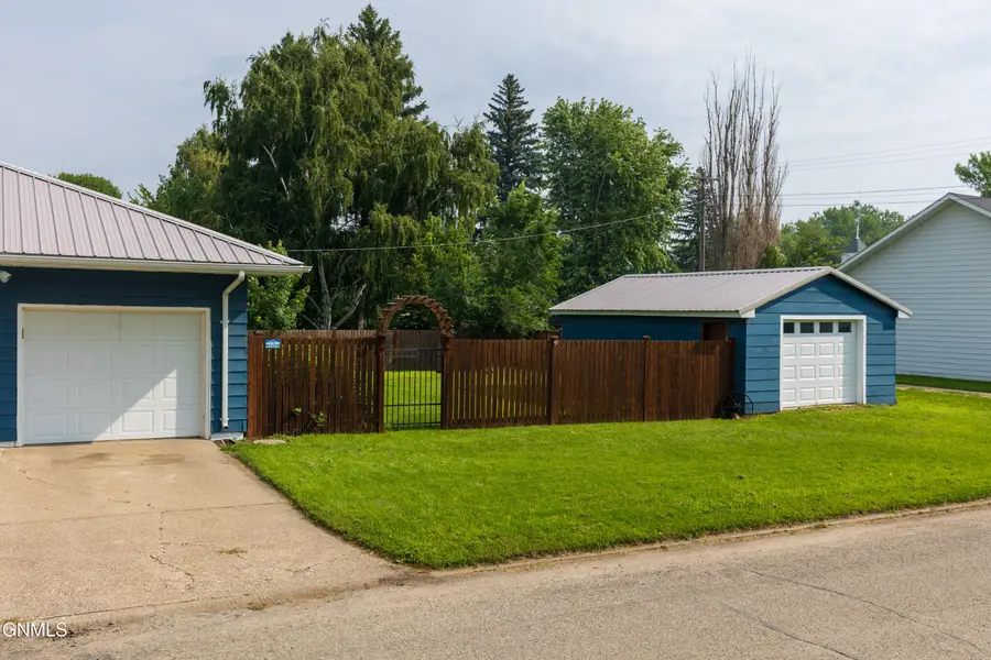 120 2nd Street Sw, Steele, ND 58482 - Image #3