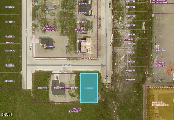 903 13th Avenue Sw, Watford City, ND 58854