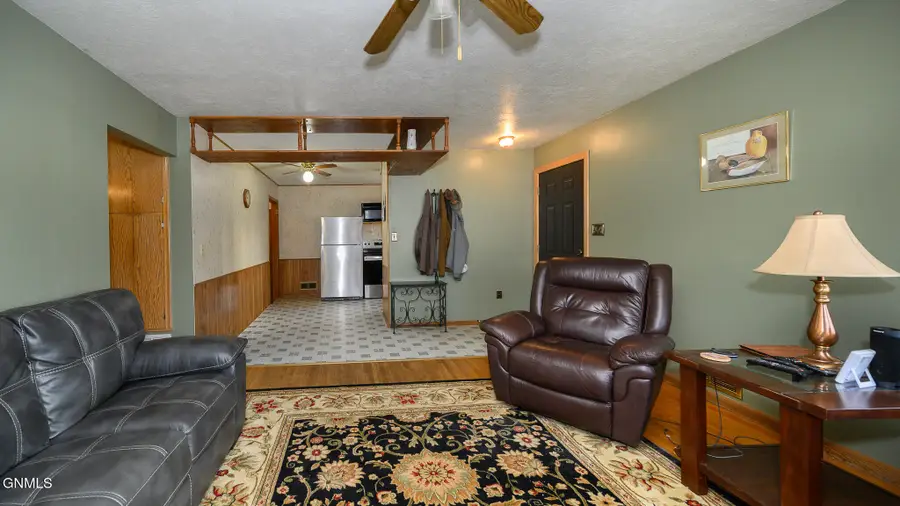 1800 B Avenue E, Bismarck, ND 58501 - Image #3