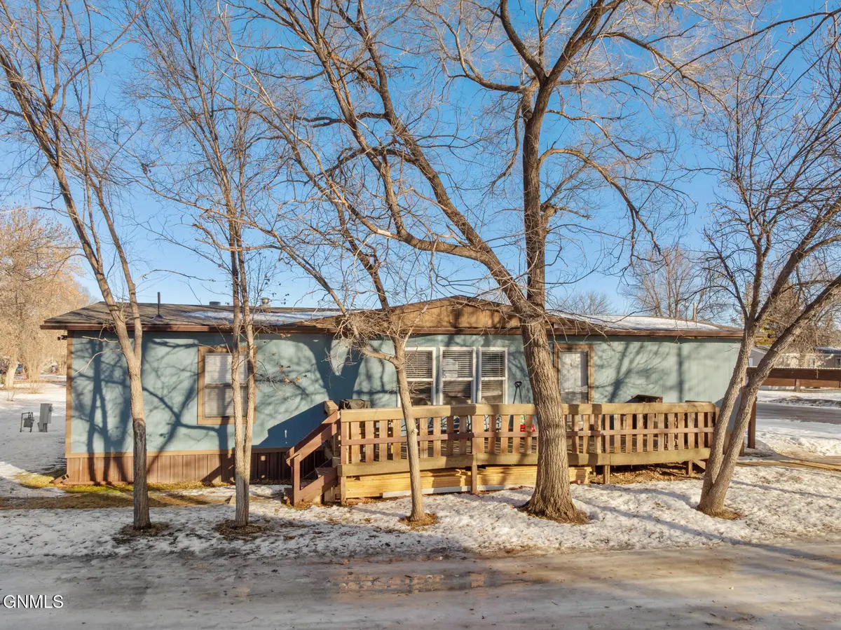 2003 6th Avenue W #Lot 91, Williston, ND 58801 - Image #1