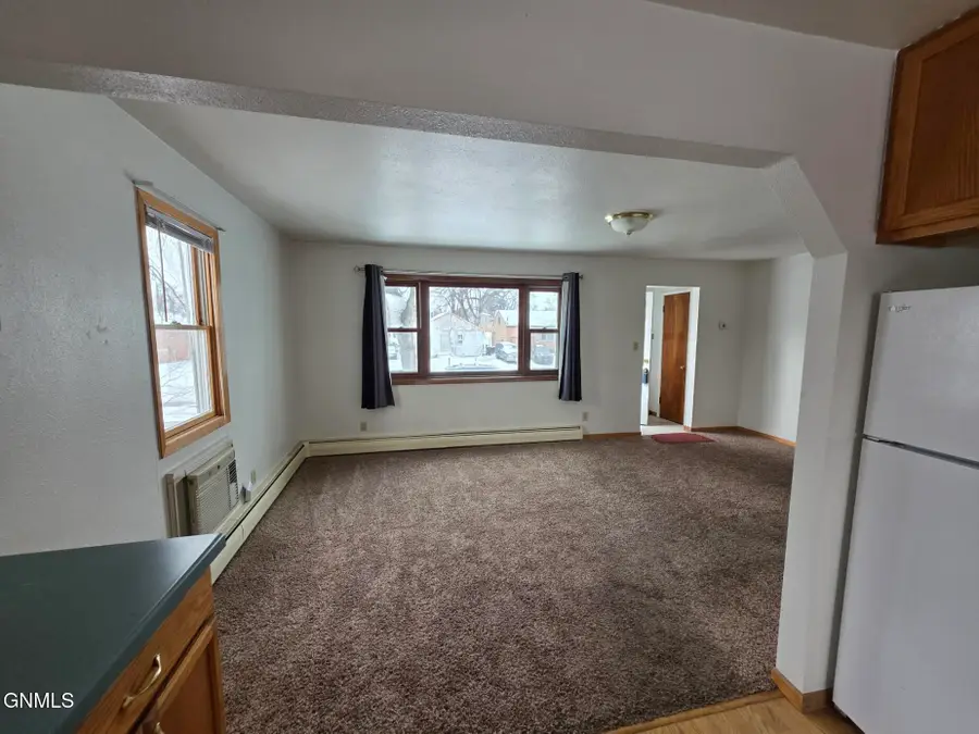 911 15th Street N, Bismarck, ND 58501 - Image #3