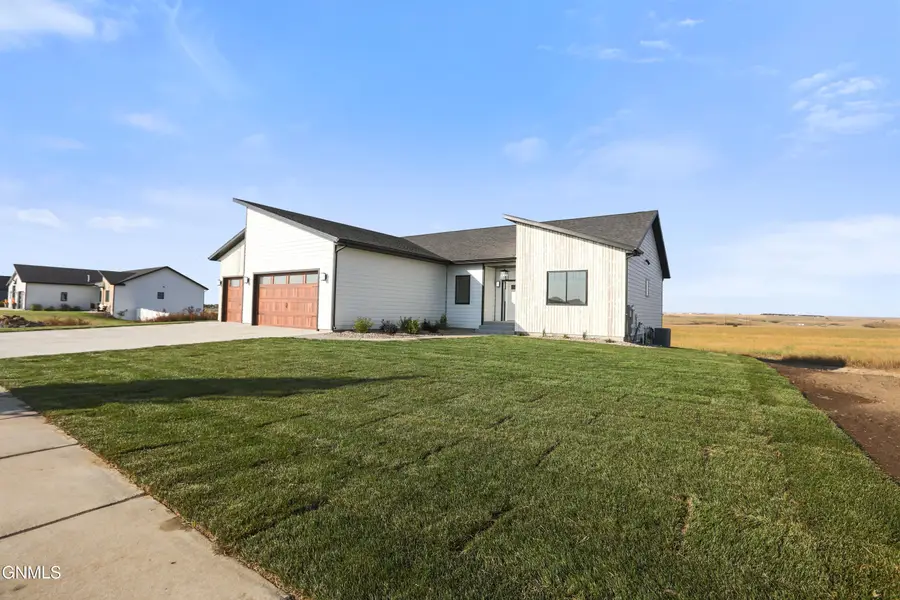 3103 44th Avenue W, Williston, ND 58801 - Image #3