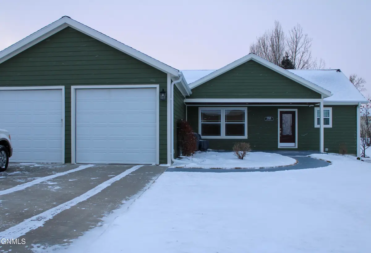 2705 2nd Street Ne, Watford City, ND 58854 - Image #1