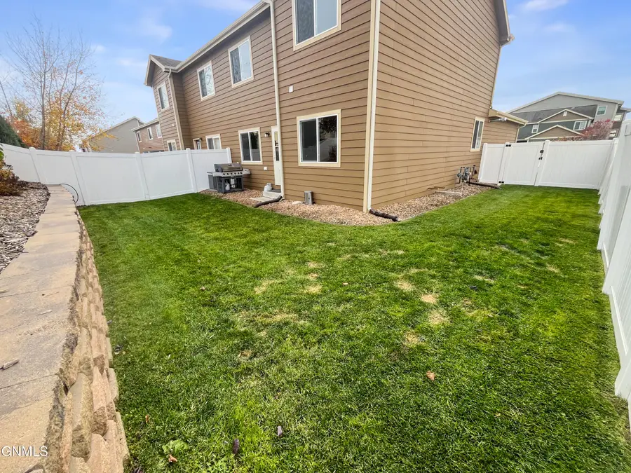 2818 23rd Street W, Williston, ND 58801 - Image #3