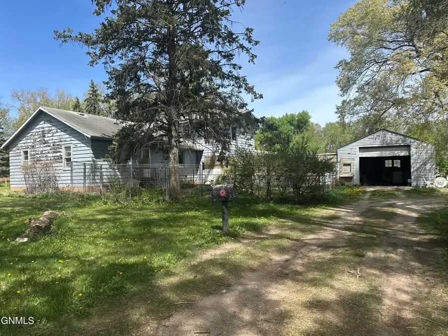 10185 99th Street Se, Oakes, ND 58474 - #2