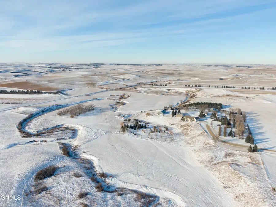 14600 26th Street Ne, Baldwin, ND 58521 - Image #2
