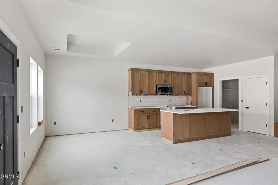 3418 34th Street W, Williston, ND 58801 - Image #3