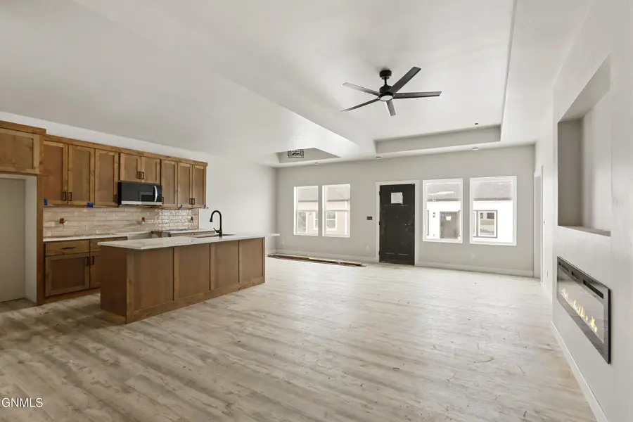 3425 35th Street W, Williston, ND 58801 - Image #2