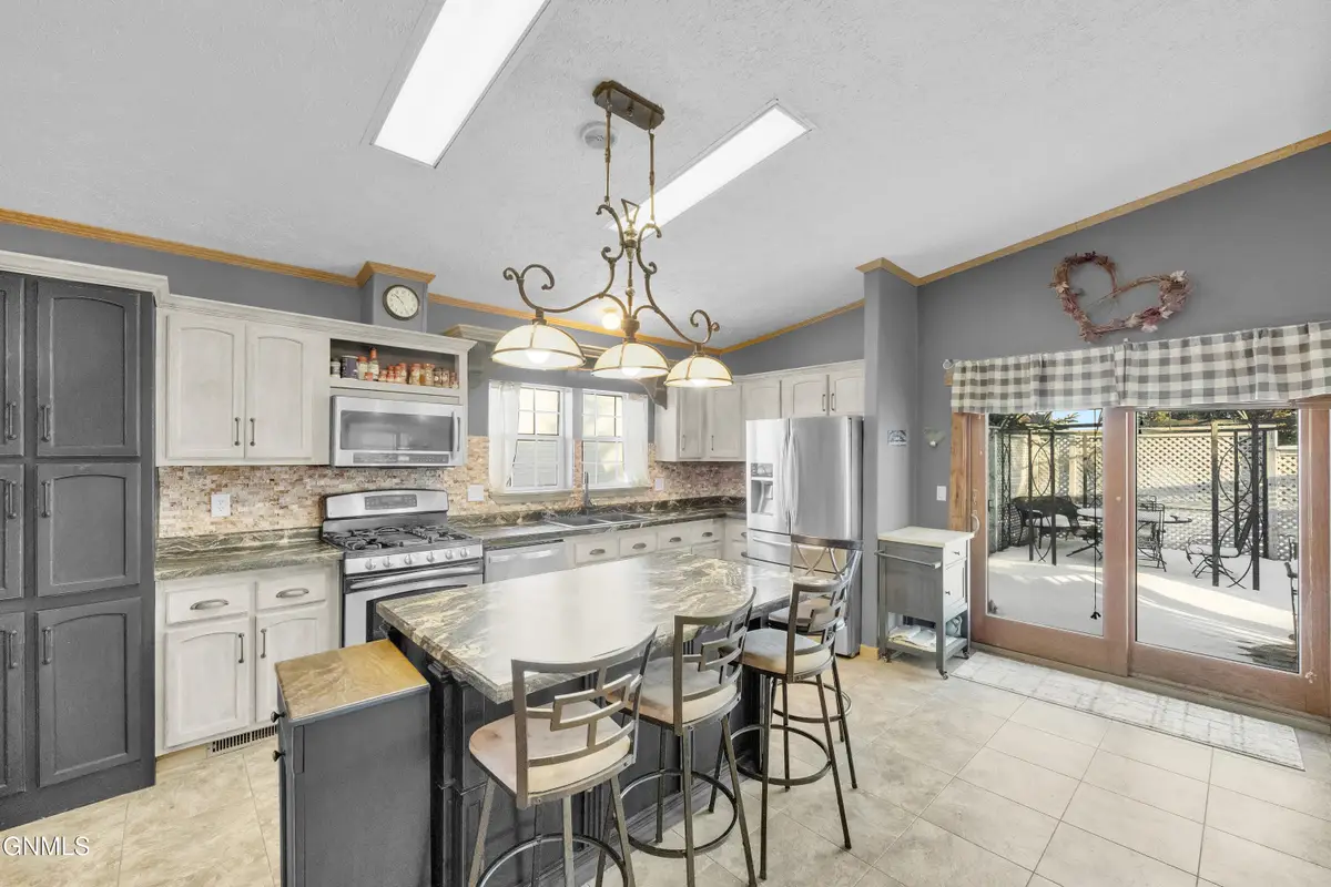 3919 Avondale Drive, Bismarck, ND 58503 - Image #1