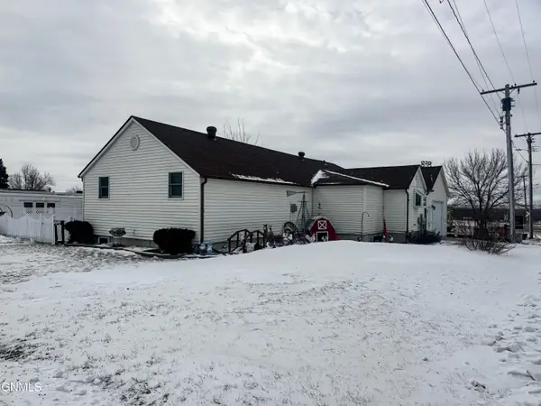 121 8th Street, Washburn, ND 58577