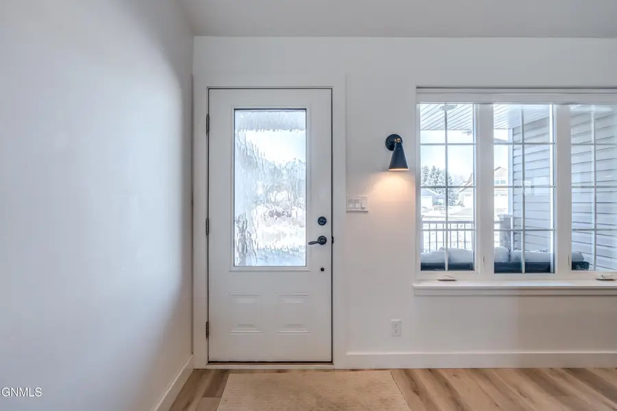 3741 High Meadows Circle, Bismarck, ND 58503 - Image #3