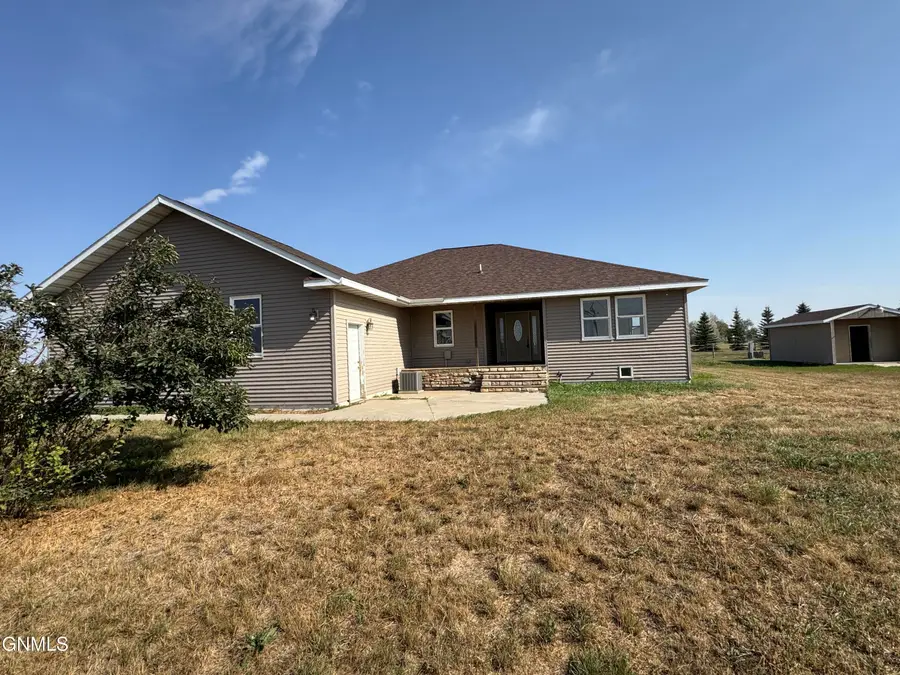 14044 49th Street Nw, Williston, ND 58801 - Image #2