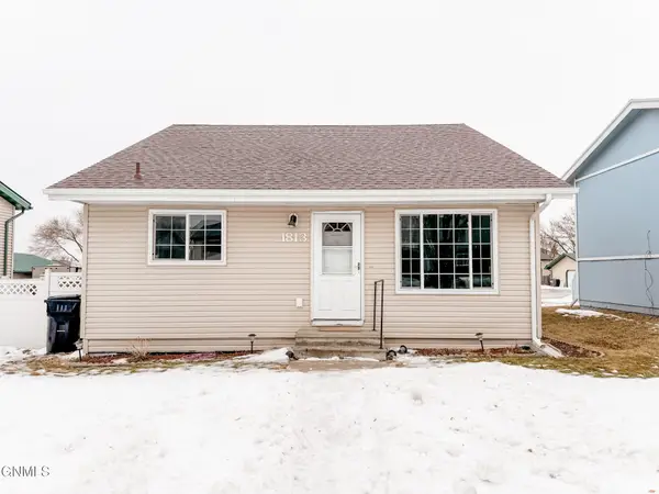 1813 28th Street W, Williston, ND 58801