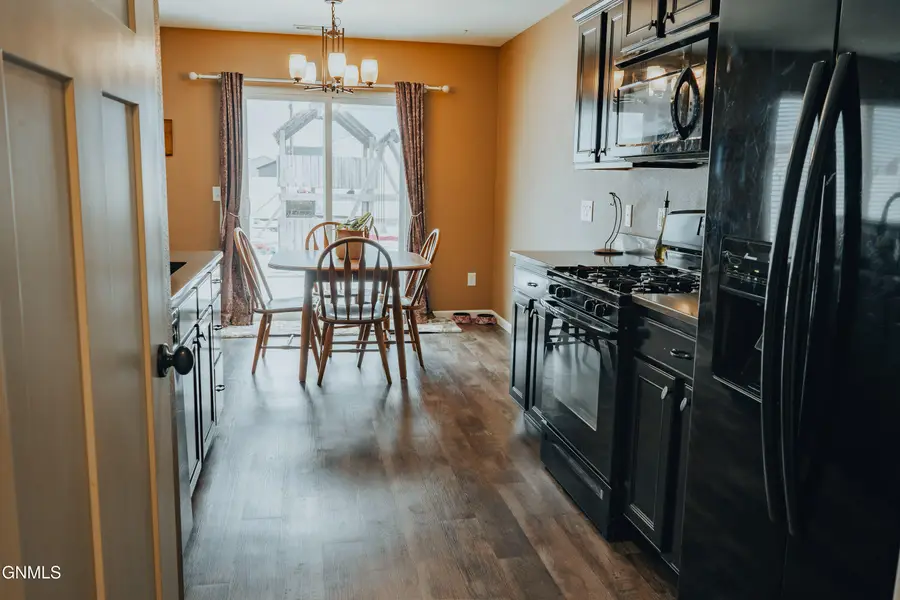 2870 Finley Street, Lincoln, ND 58504 - Image #2