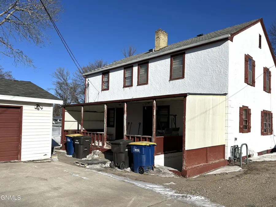 609 4th Avenue Nw, Jamestown, ND 58401 - Image #2