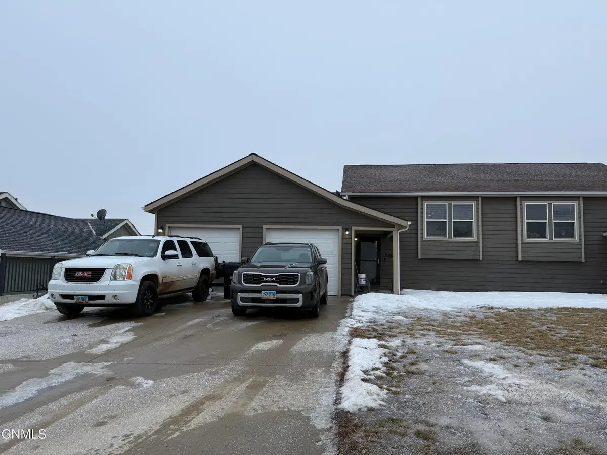 2501 2nd Street Ne, Watford City, ND 58854 - Image #1
